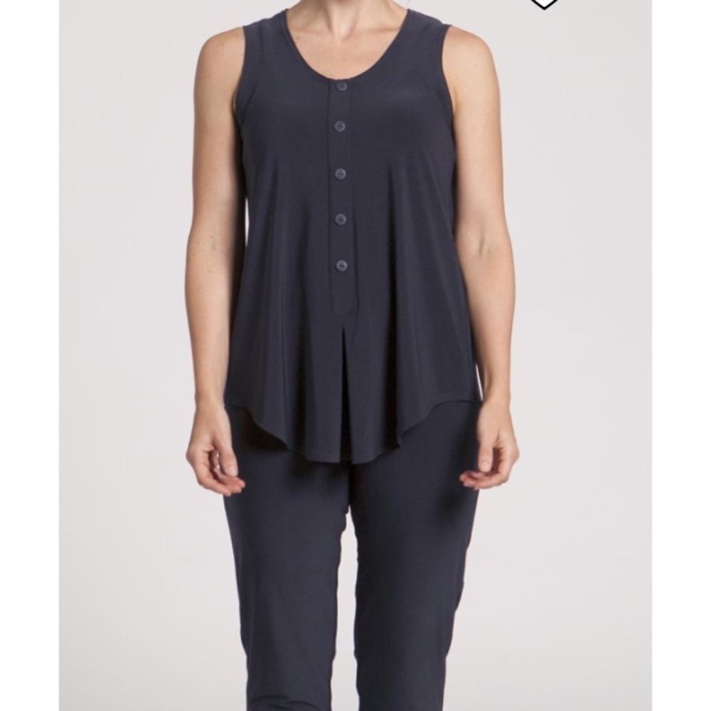 SYMPLI Black sleeveless 👚 blouse